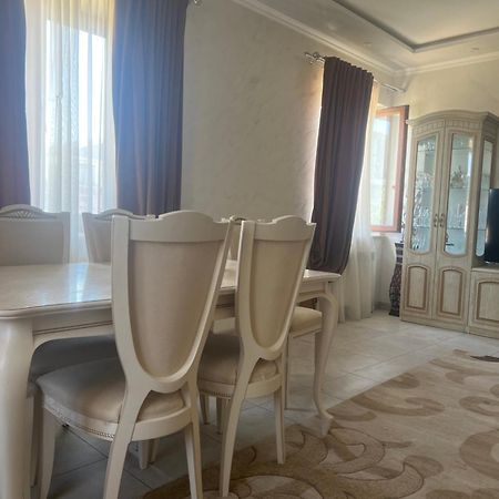 Hotel Costa Ереван Экстерьер фото