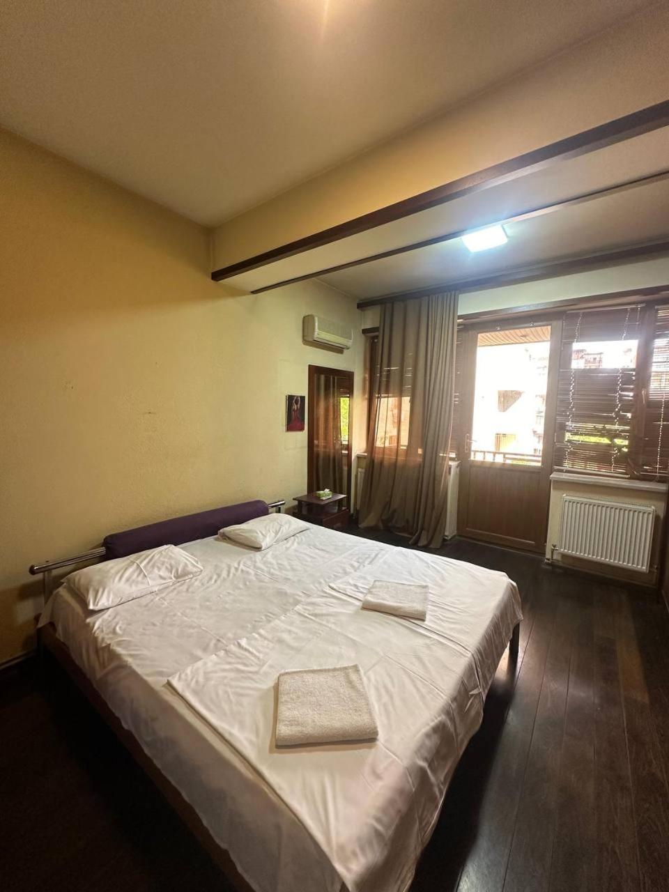 Hotel Costa Ереван Экстерьер фото
